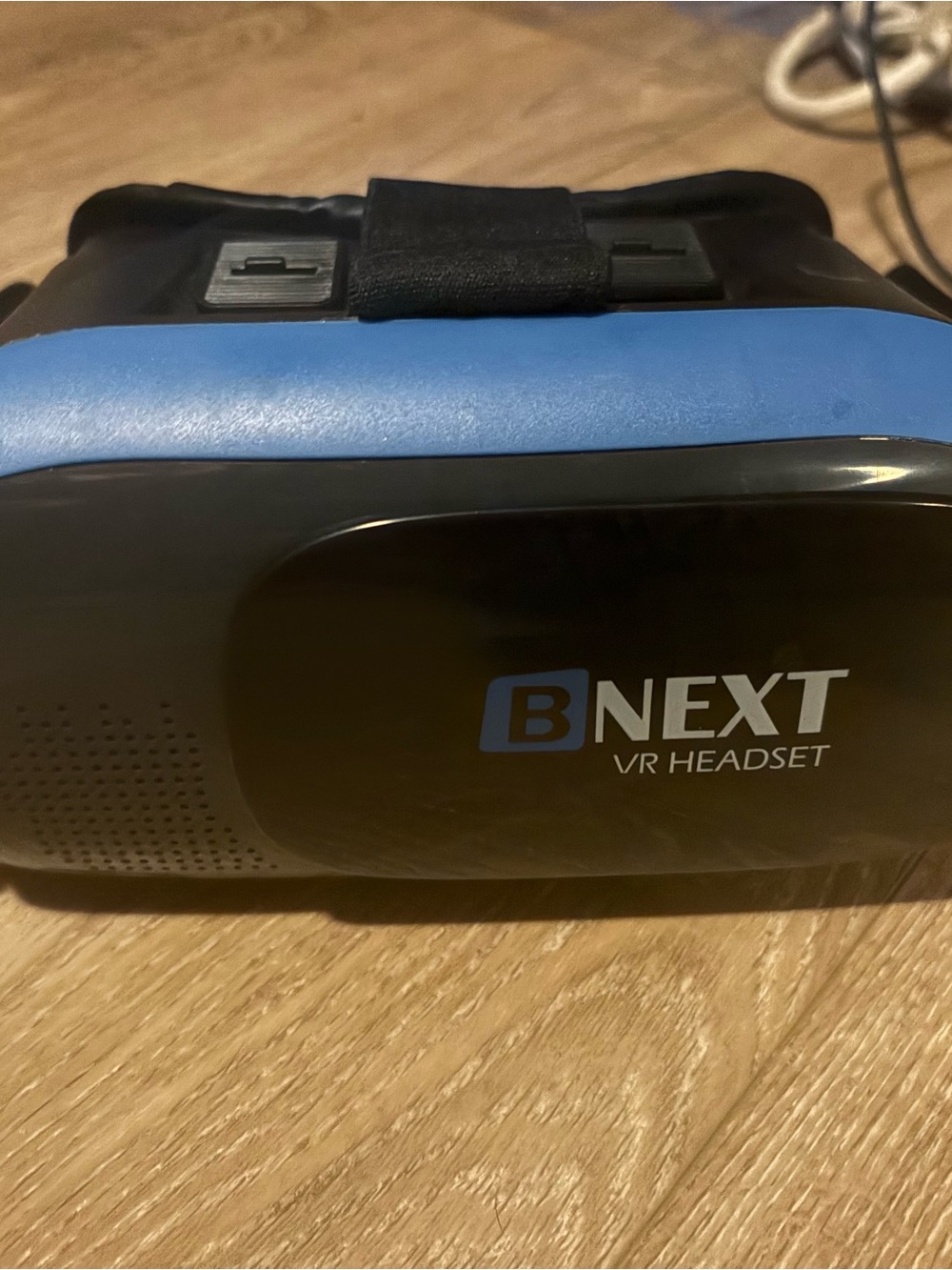 next Blue BNext VR Headset for Smartphone